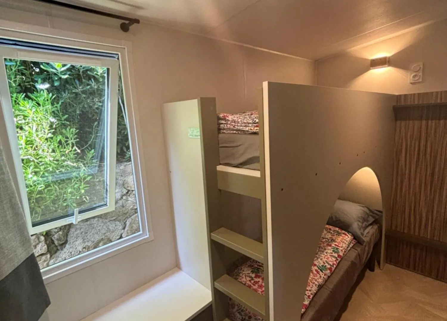 Camping Bungalow Vue Mer, Jacuzzi, Terrase, Jardin Saint-Raphaël Frankrijk